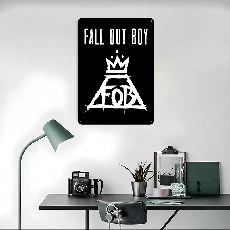 Targa in Latta Fall Out Boy, P - Retro Gaming Bar recensione e prezzo